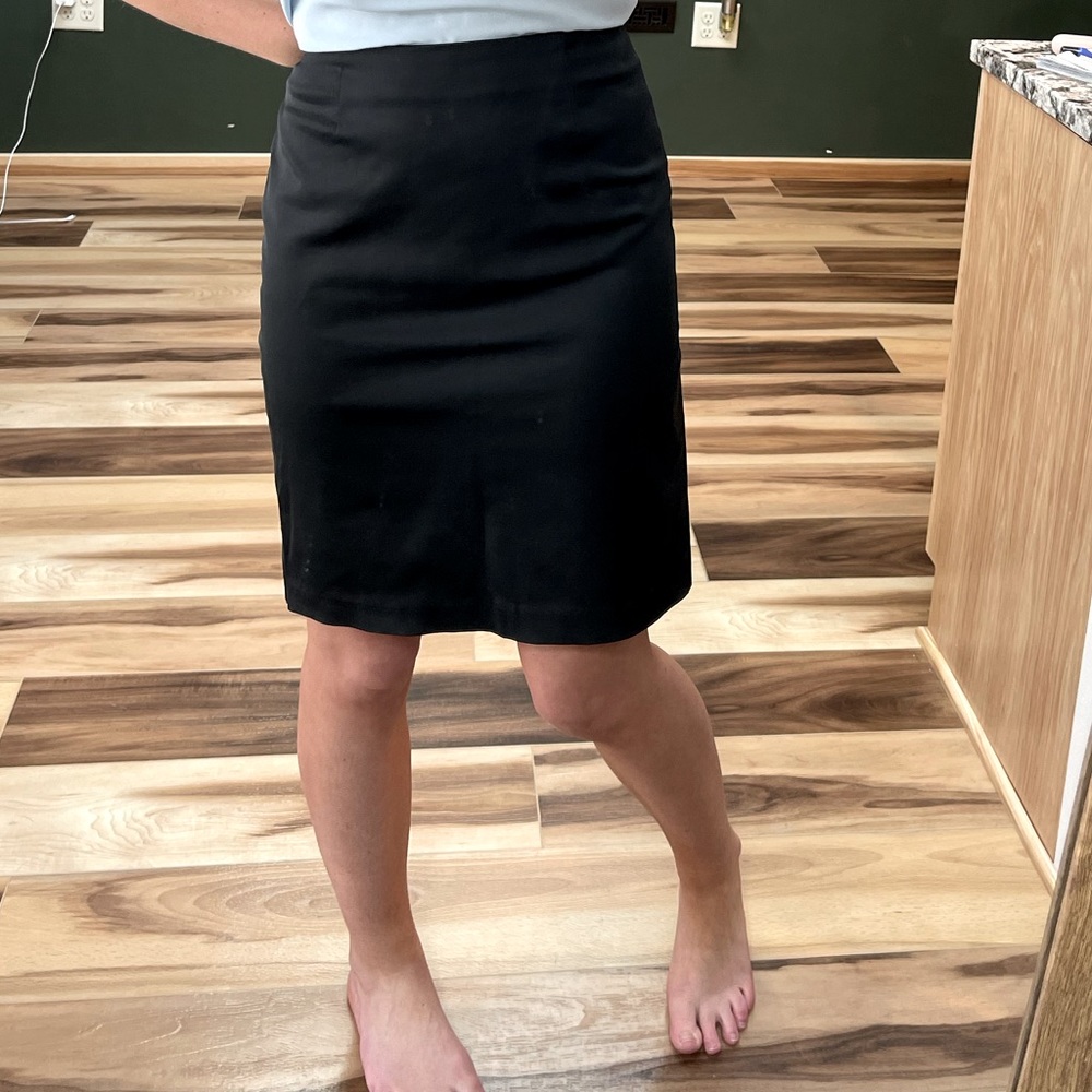Black pencil skirt